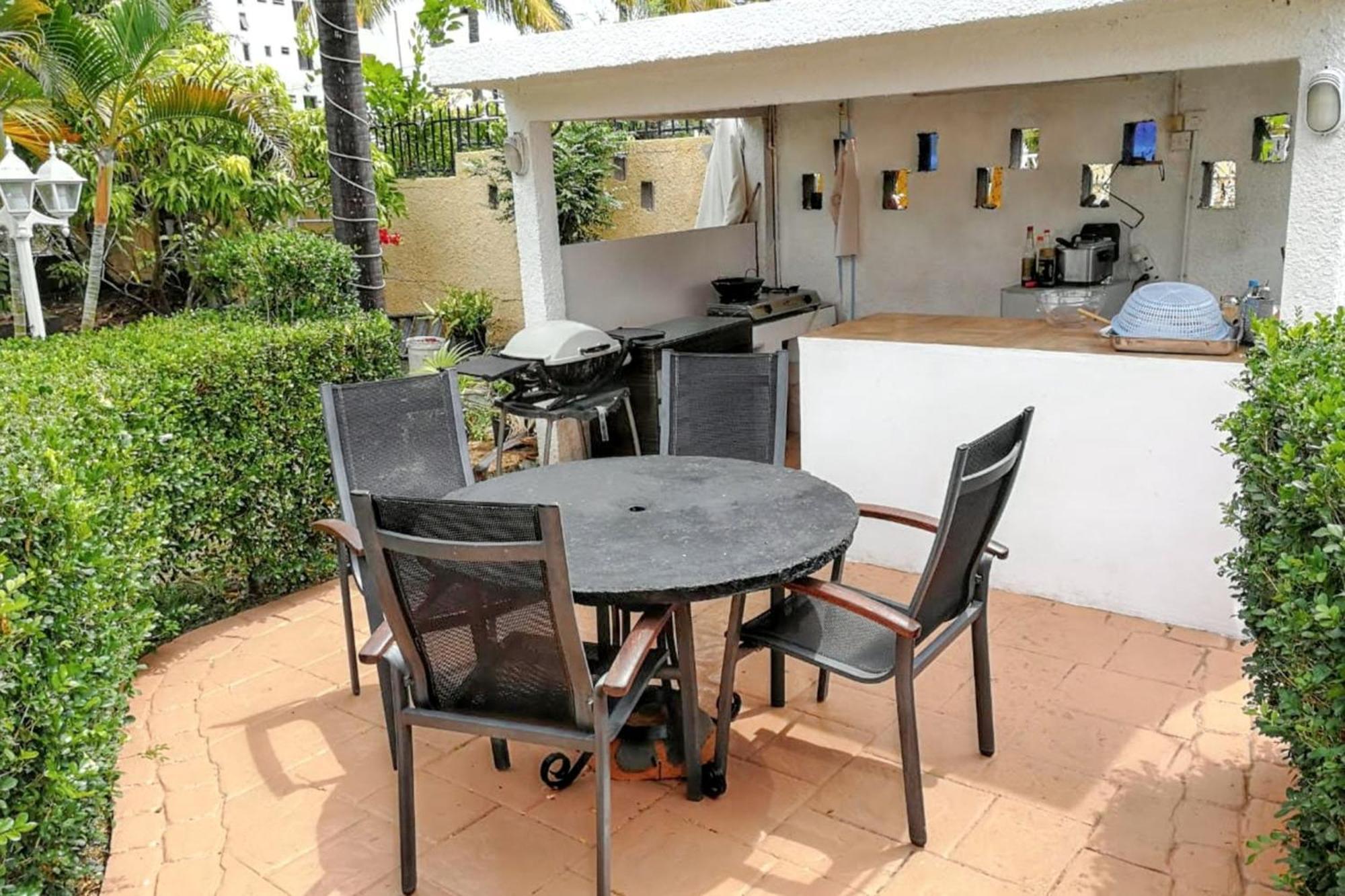 Charming Studio In Flic En Flac With Enclosed Garden 25M² 외부 사진